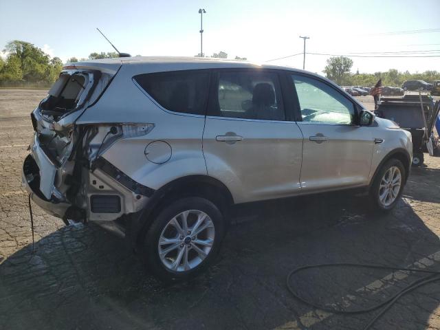 Photo 3 from auction – 2017 FORD ESCAPE SE with VIN 1FMCU0GD0HUD27573