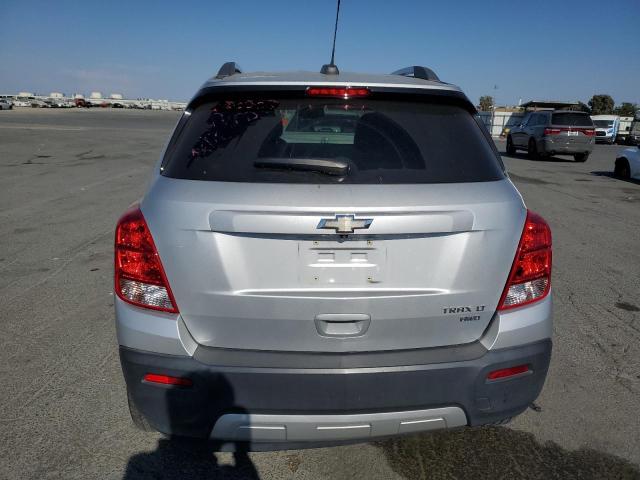 Photo 6 from auction – 2016 CHEVROLET TRAX 1LT with VIN 3GNCJPSB4GL186681