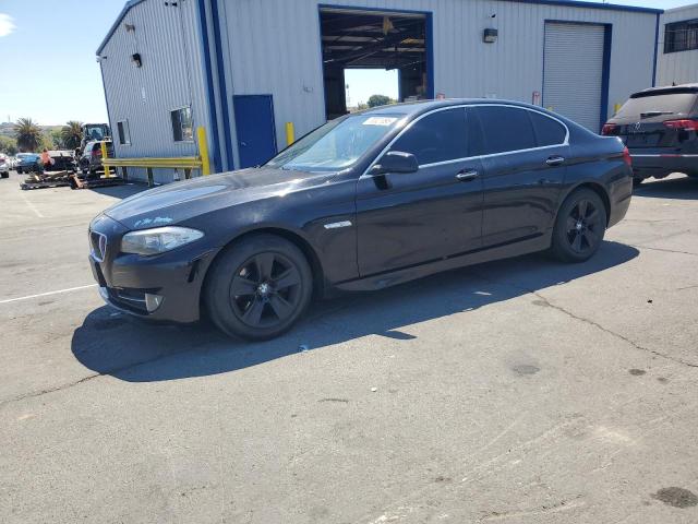 BMW 528 I 2013 with VIN WBAXG5C57DDY35569 - Photo from auction