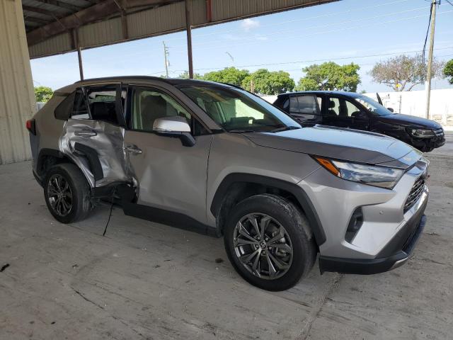 Photo 4 from auction – 2024 TOYOTA RAV4 LIMIT with VIN JTMD6RFV9RD144952