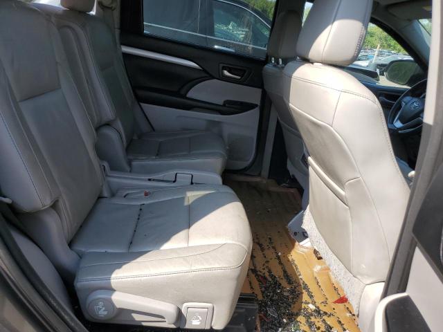 Photo 11 from auction – 2016 TOYOTA HIGHLANDER XLE with VIN 5TDJKRFH5GS261664