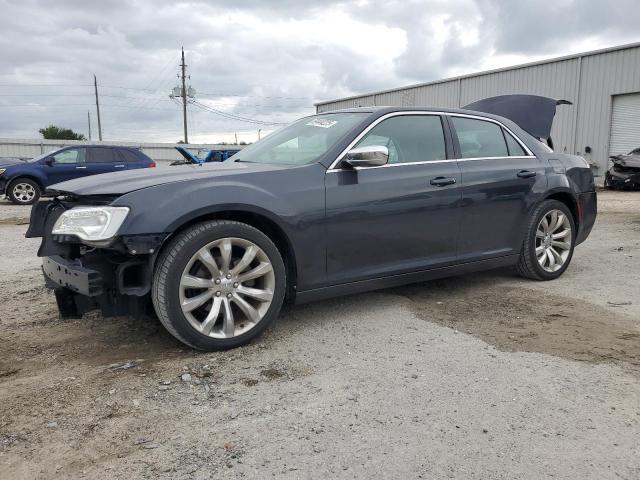 Photo 1 from auction – 2019 CHRYSLER 200 TOURIN with VIN 2C3CCAAG7KH601804