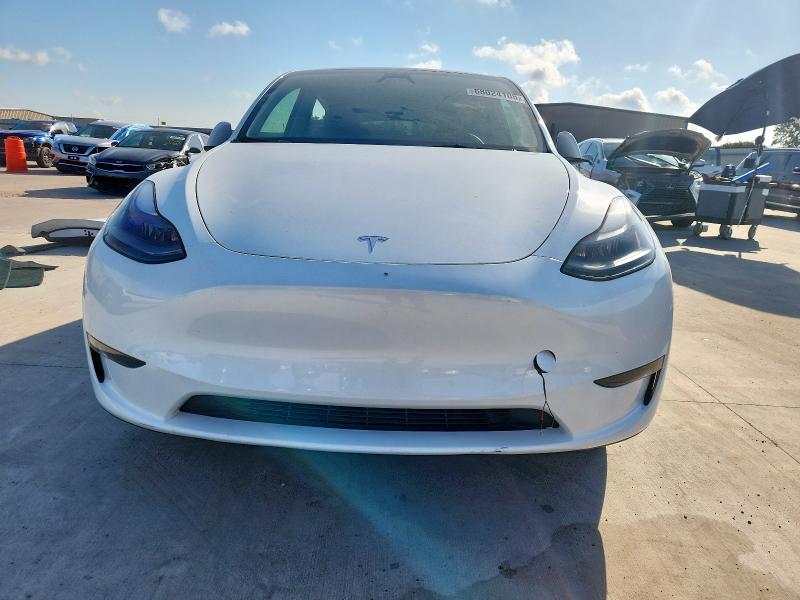 Photo 5 from auction – 2024 TESLA MODEL Y with VIN 7SAYGDEE2RA275913