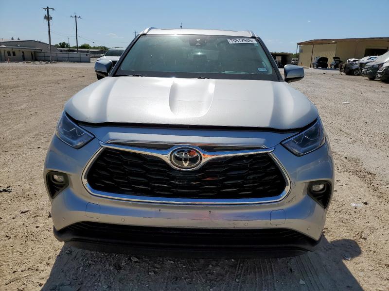 Photo 5 from auction – 2022 TOYOTA HIGHLANDER with VIN 5TDYZRAH6NS098313