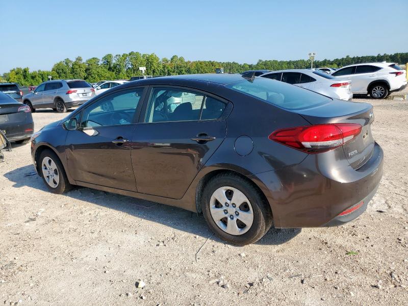 Photo 2 from auction – 2017 KIA FORTE LX with VIN 3KPFL4A77HE128694