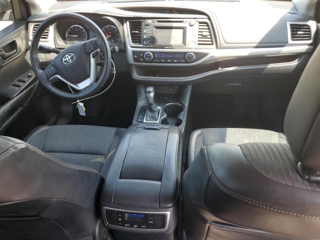 Photo 8 from auction – 2015 TOYOTA HIGHLANDER with VIN 5TDBKRFH7FS183763