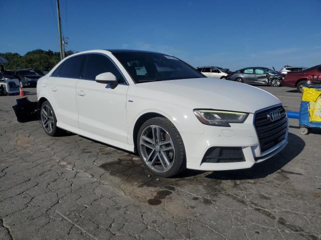 Photo 4 from auction – 2018 AUDI A3 PREMIUM PLUS with VIN WAUGUGFF4J1003404