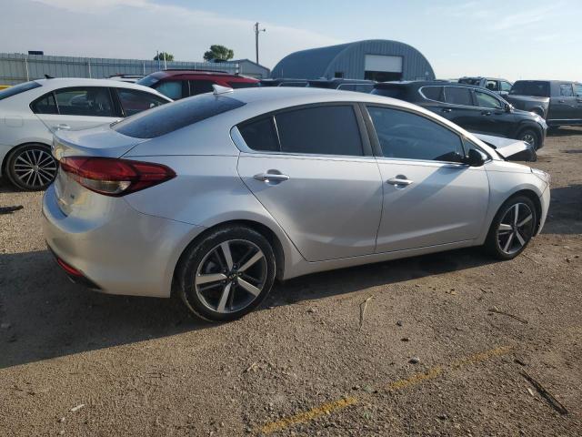 Photo 3 from auction – 2018 KIA FORTE EX with VIN 3KPFN4A88JE189741