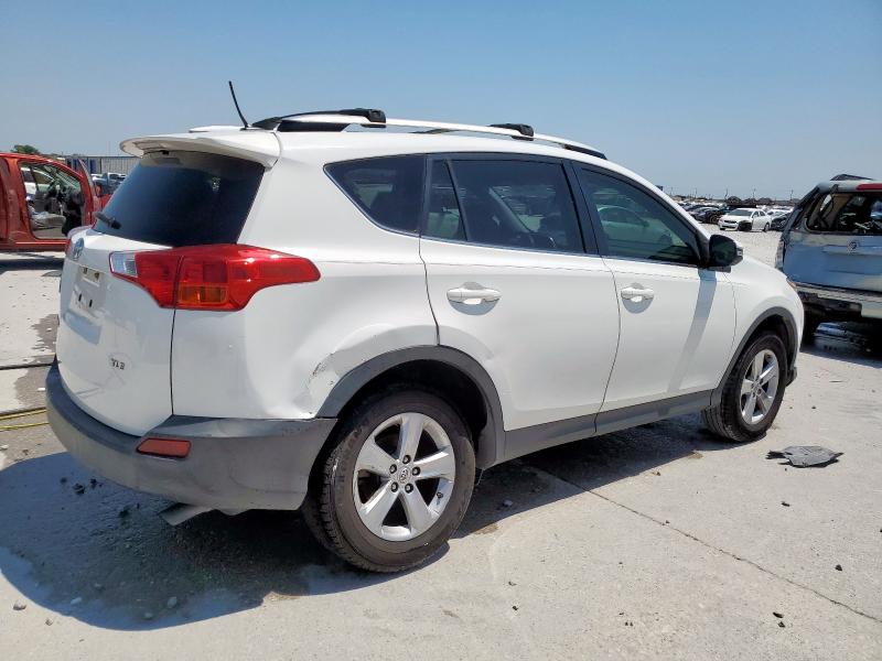Photo 3 from auction – 2014 TOYOTA RAV4 XLE with VIN JTMWFREV0EJ008389