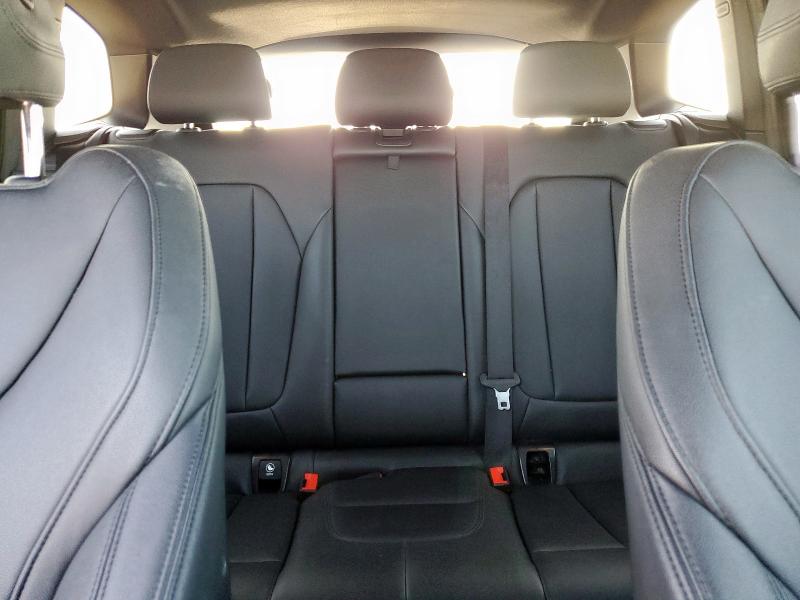 Photo 10 from auction – 2018 BMW X3 XDRIVE3 with VIN 5UXTR9C57JLC68950