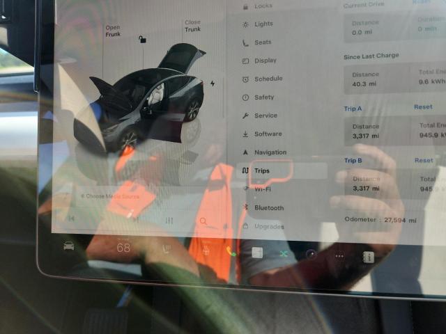 Photo 9 from auction – 2023 TESLA MODEL Y with VIN 7SAYGDEE6PF847386