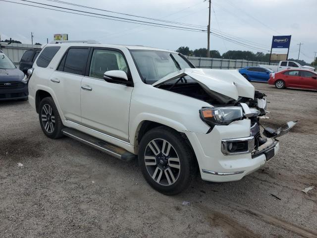 Photo 4 from auction – 2020 TOYOTA 4RUNNER SR with VIN JTEZU5JR1L5219252