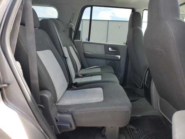 Photo 11 from auction – 2004 FORD EXPEDITION XLT with VIN 1FMPU16L44LB19745