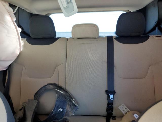 Photo 10 from auction – 2015 JEEP RENEGADE L with VIN ZACCJBBT5FPB86652