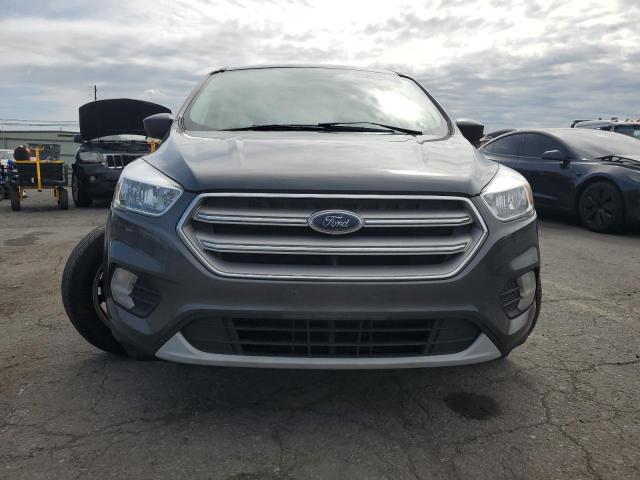 Photo 5 from auction – 2019 FORD ESCAPE SE with VIN 1FMCU9GD1KUB32481