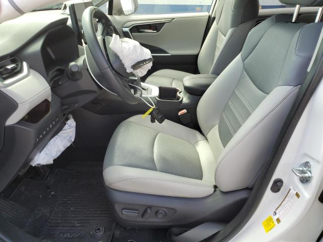 Photo 7 from auction – 2023 TOYOTA RAV4 LIMIT with VIN JTMD6RFV4PD097715