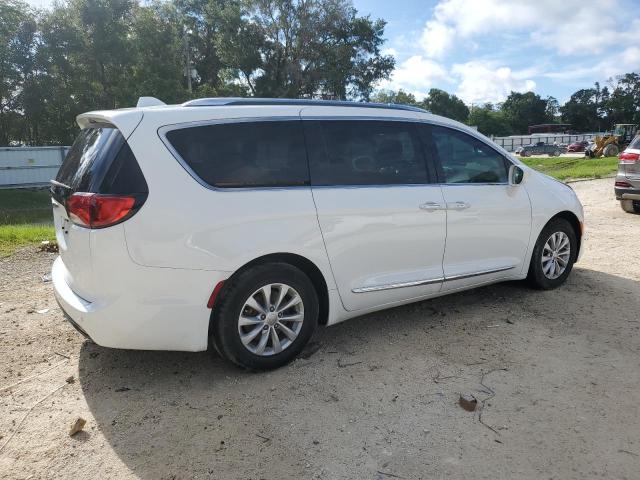 Photo 3 from auction – 2018 CHRYSLER PACIFICA T with VIN 2C4RC1EG0JR228887
