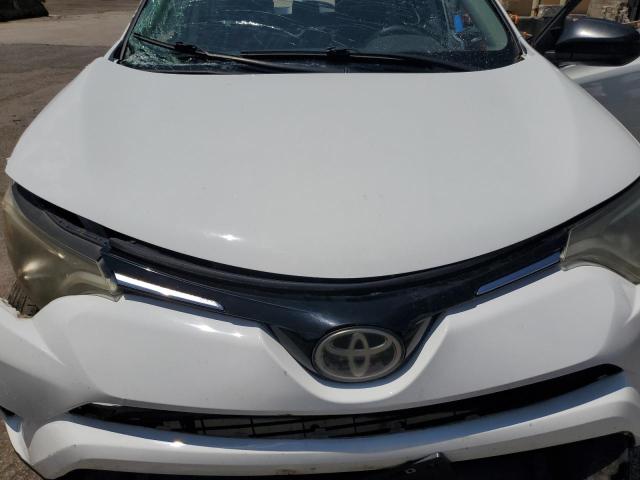 Photo 12 from auction – 2017 TOYOTA RAV4 LE with VIN 2T3BFREVXHW563001