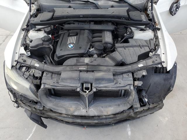 Photo 11 from auction – 2011 BMW 328 I with VIN WBAPH7C58BE682412