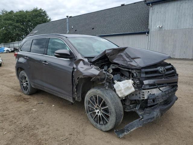 صورة رقم 4 من المزاد - 2018 TOYOTA HIGHLANDER مع VIN 5TDKZRFH8JS536791