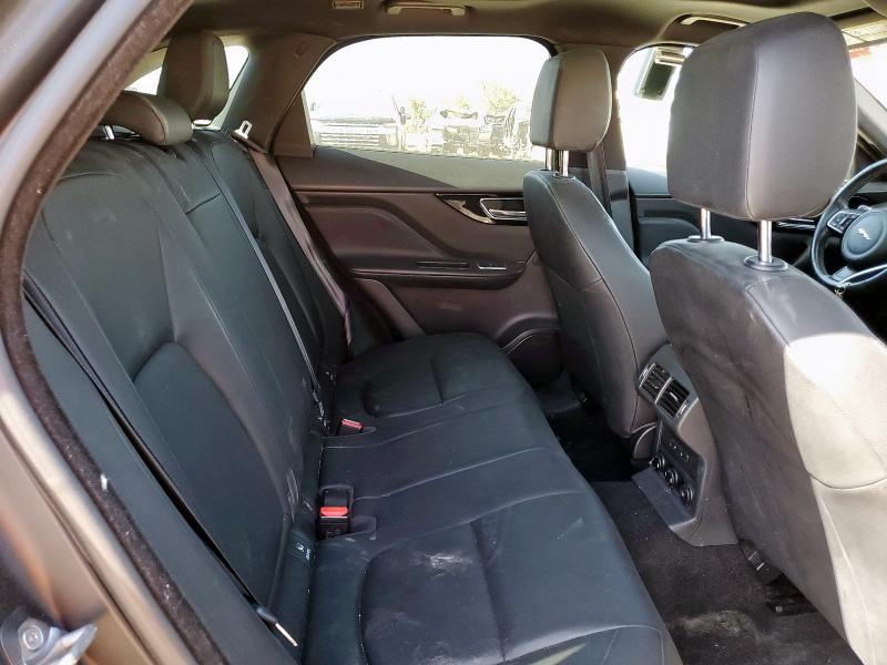 Photo 10 from auction – 2018 JAGUAR F-PACE PRE with VIN SADCJ2FN6JA294769