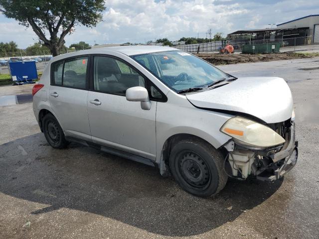 Photo 4 from auction – 2009 NISSAN VERSA S with VIN 3N1BC13E39L449446