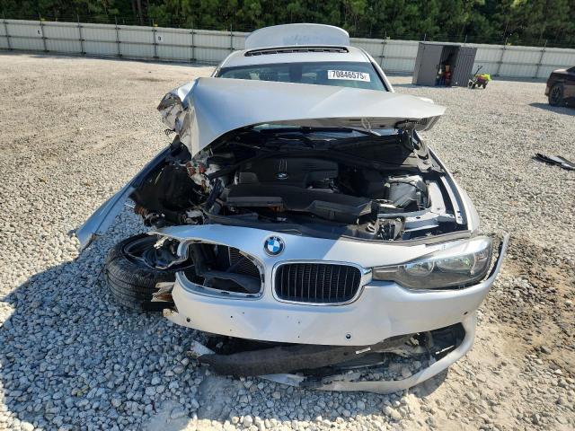 Photo 5 from auction – 2017 BMW 320 I with VIN WBA8A9C55HK620349