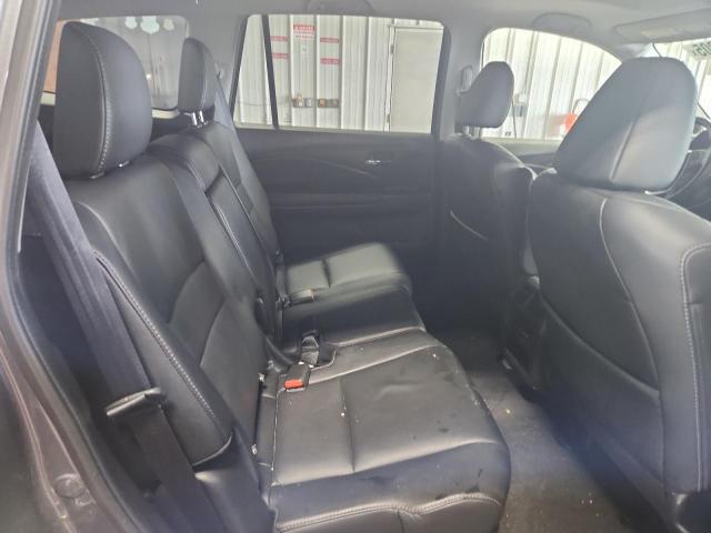 Photo 11 from auction – 2017 HONDA PILOT EXL with VIN 5FNYF6H50HB063018