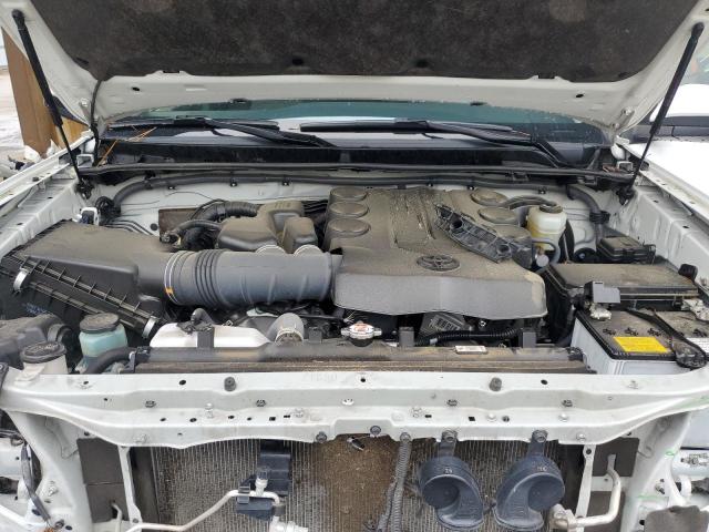 Photo 11 from auction – 2023 TOYOTA 4RUNNER SR5 with VIN JTEEU5JR6P5281069