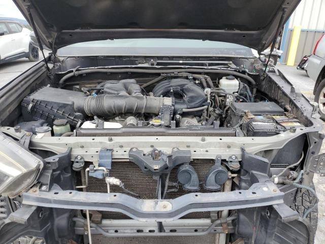 Photo 12 from auction – 2015 TOYOTA 4RUNNER SR with VIN JTEBU5JR3F5256602