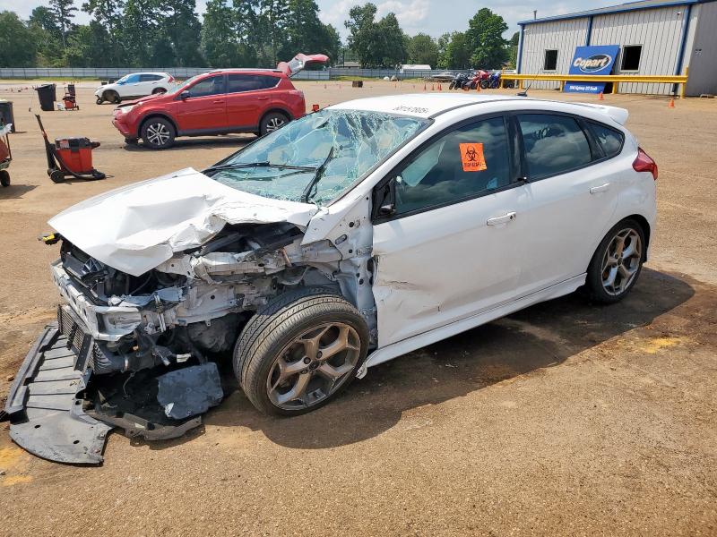 FORD FOCUS ST 2016 with VIN 1FADP3L91GL396477 - Photo from auction
