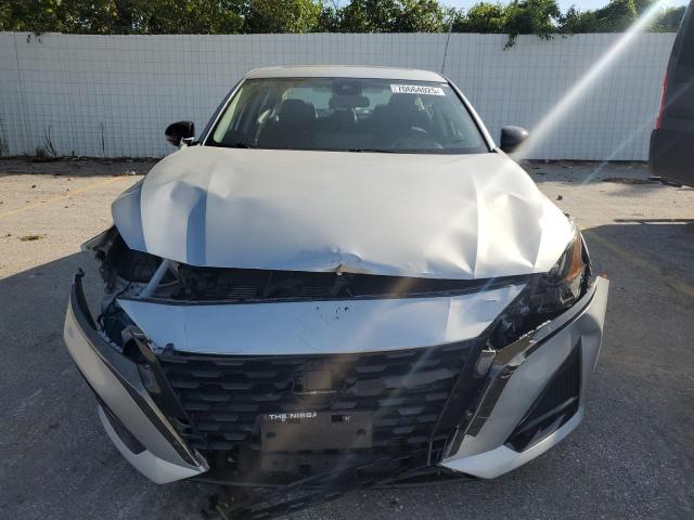 Photo 5 from auction – 2024 NISSAN ALTIMA SR with VIN 1N4BL4CW6RN375758