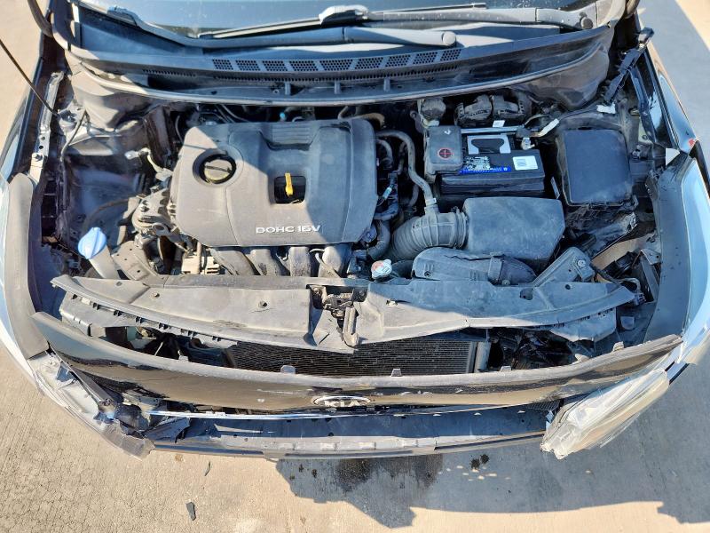 Photo 11 from auction – 2018 KIA FORTE LX with VIN 3KPFK4A76JE238399