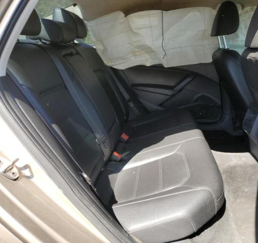 Photo 10 from auction – 2015 VOLKSWAGEN PASSAT S with VIN 1VWAT7A30FC098206