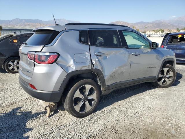 Photo 3 from auction – 2018 JEEP COMPASS LATITUDE with VIN 3C4NJDBB6JT116316