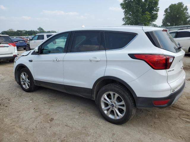 Photo 2 from auction – 2019 FORD ESCAPE SE with VIN 1FMCU9GD5KUA09637