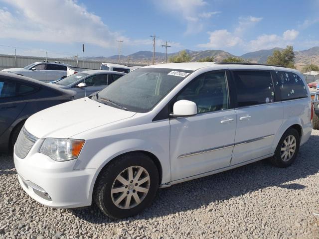 CHRYSLER TOWN & COU 2015 with VIN 2C4RC1BG4FR726330 - Photo from auction