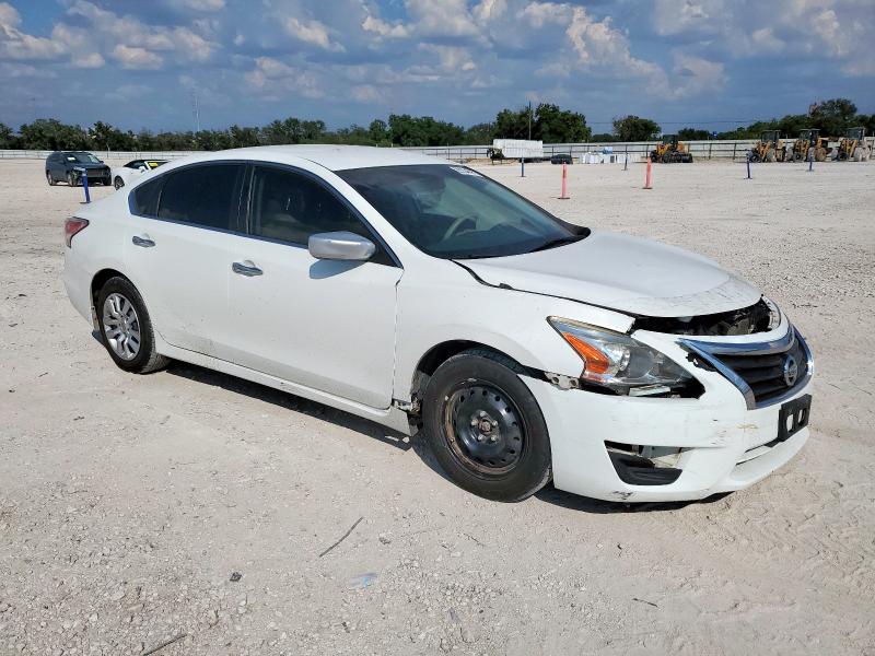 Photo 4 from auction – 2015 NISSAN ALTIMA 2.5 with VIN 1N4AL3AP4FN889489