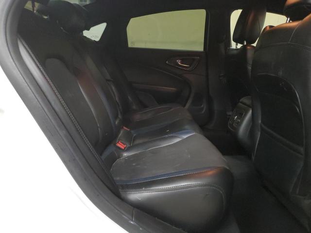 Photo 10 from auction – 2015 CHRYSLER 200 S with VIN 1C3CCCBBXFN548236