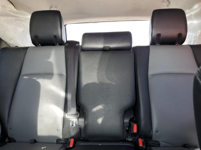 Photo 10 from auction – 2016 TOYOTA 4RUNNER SR with VIN JTEBU5JR4G5363482