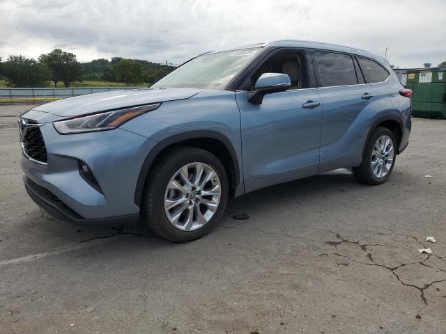 TOYOTA HIGHLANDER 2022 with VIN 5TDYARAH8NS012619 - Photo from auction
