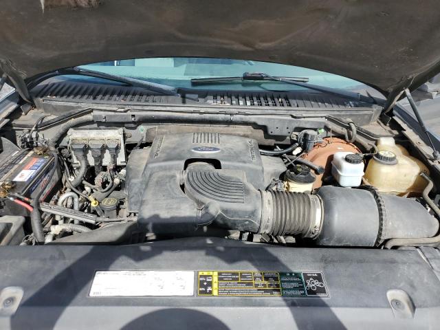Photo 12 from auction – 2004 FORD EXPEDITION XLT with VIN 1FMPU16L44LB19745