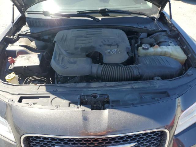 Photo 11 from auction – 2019 CHRYSLER 300 LIMITED with VIN 2C3CCAEGXKH594731