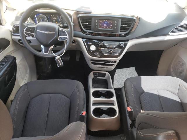 Photo 8 from auction – 2017 CHRYSLER PACIFICA L with VIN 2C4RC1CG8HR824200