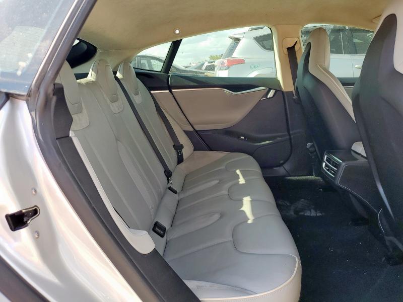 Photo 10 from auction – 2014 TESLA MODEL S with VIN 5YJSA1H15EFP38605