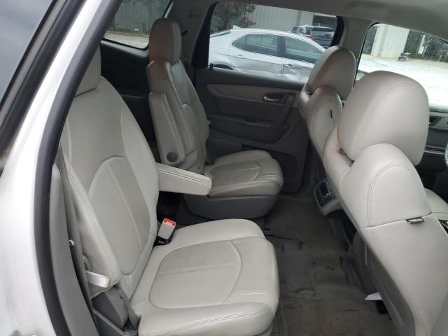 Photo 11 from auction – 2017 CHEVROLET TRAVERSE L with VIN 1GNKRHKD6HJ213304