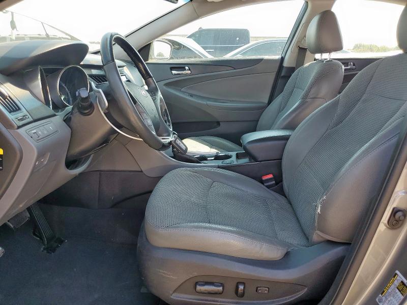 Photo 7 from auction – 2013 HYUNDAI SONATA SE with VIN 5NPEC4ACXDH661346