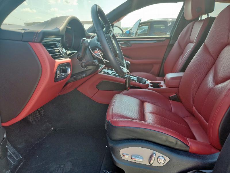 Photo 7 from auction – 2024 PORSCHE MACAN BASE with VIN WP1AA2A51RLB00030