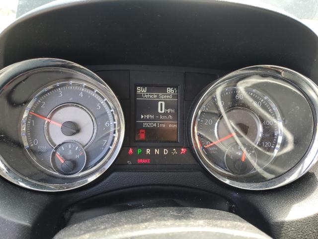 Photo 9 from auction – 2014 CHRYSLER TOWN & COU with VIN 2C4RC1CG4ER425652