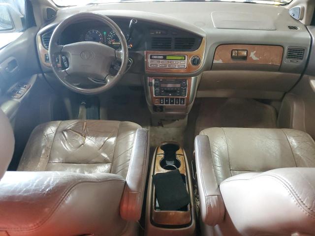 Photo 8 from auction – 2002 TOYOTA SIENNA LE with VIN 4T3ZF13C32U445980